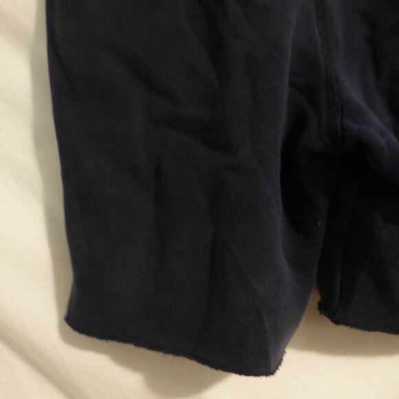 ABERCROMBIE KIDS | small | Navy Sweatshorts | Stretchy Waistband and Drawstring - Picture 11 of 14